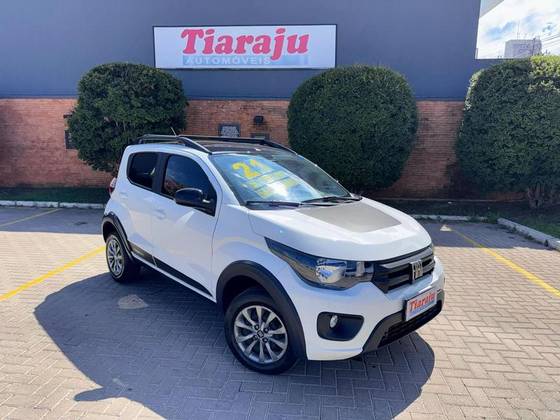 FIAT MOBI 1.0 EVO FLEX TREKKING MANUAL FIAT MOBI 1.0 EVO FLEX TREKKING MANUAL